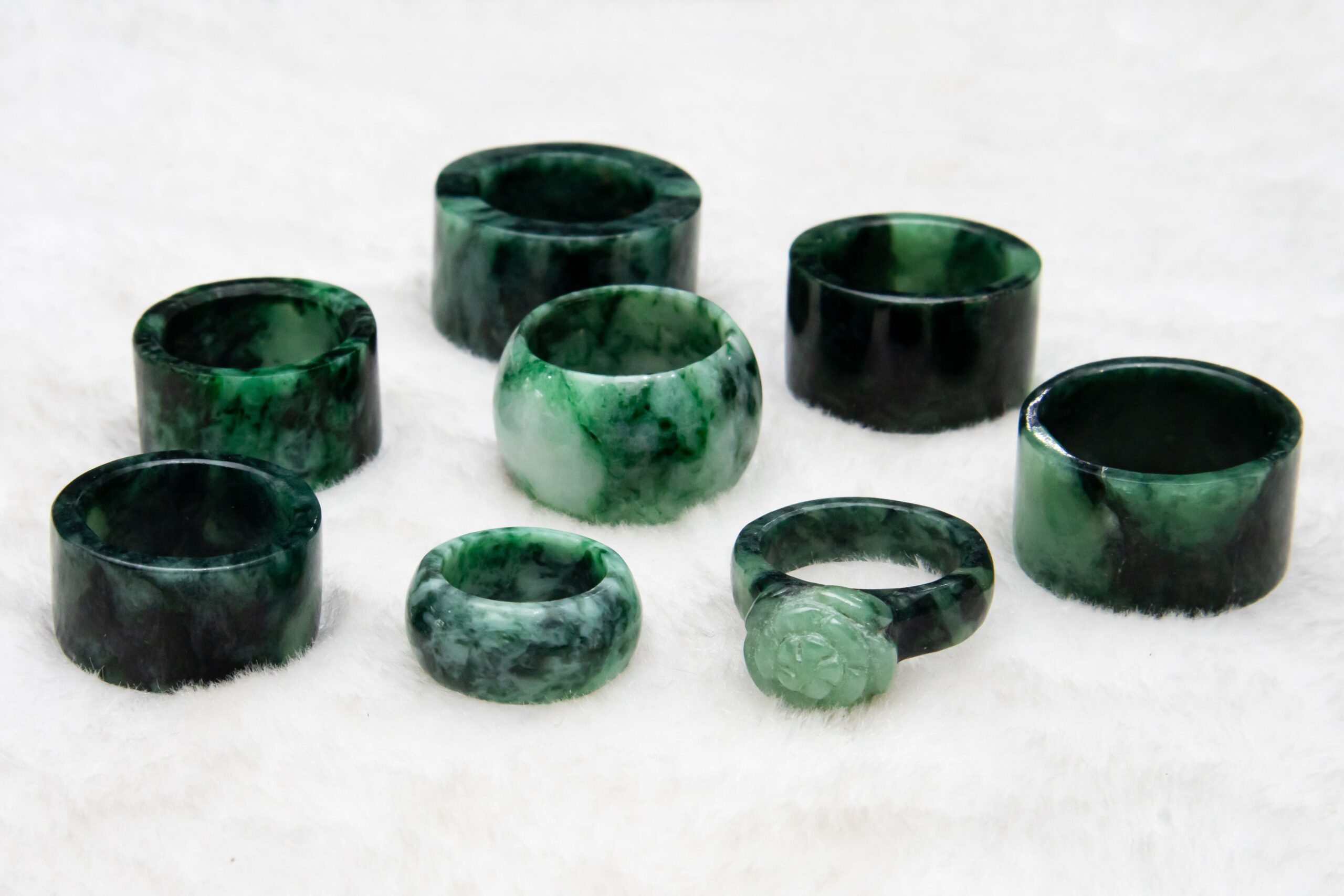 Antique Jade Jewelry Appraisal How To Identify Raw Jade