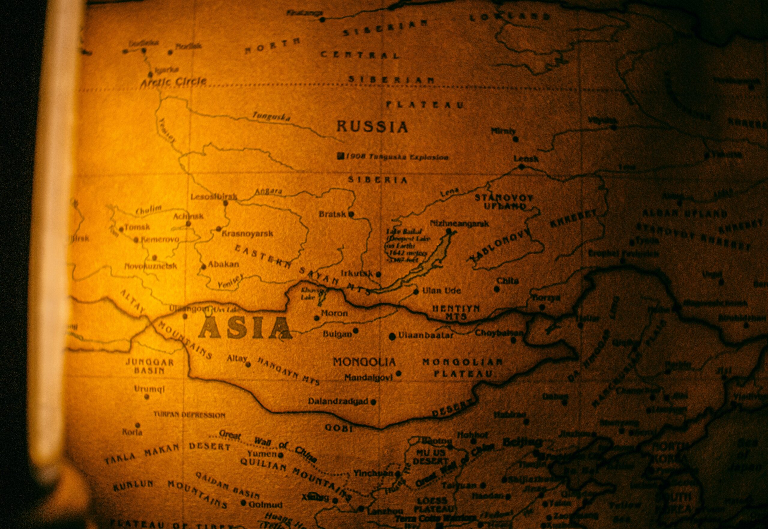 Why Determine The Appraisal Value Of Your Old National Geographic Magazine Collection